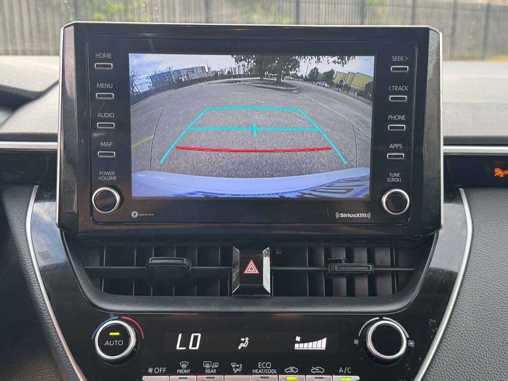 Used 2021 Toyota Corolla LE w/ Carpet Mat Package (TMS) FWD image 24