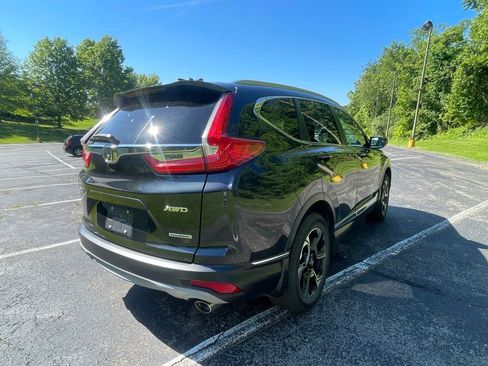 Used 2019 Honda CR-V Touring image 3
