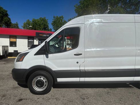 Used 2017 Ford Transit 250 148 Medium Roof RWD image 24