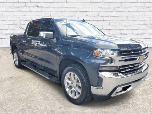 Used 2020 Chevrolet Silverado 1500 LTZ w/ LTZ Premium Package image 5
