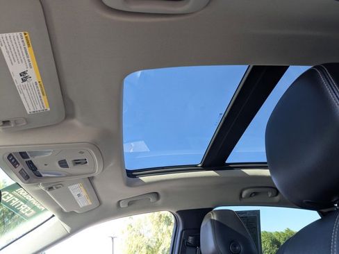 Used 2019 Chevrolet Impala Premier image 16