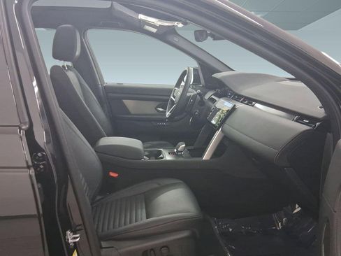 Used 2025 Land Rover Discovery Sport Dynamic SE image 35