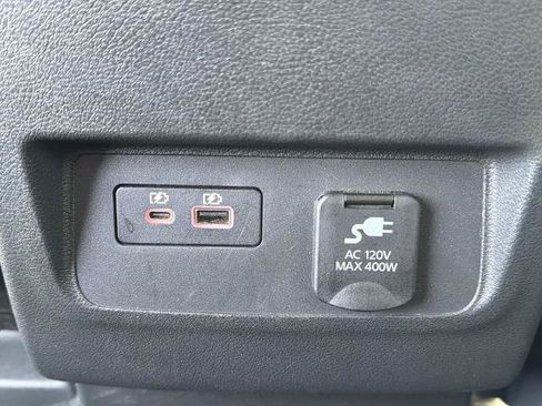 Certified 2025 Nissan Frontier SV w/ SV Convenience Package RWD image 21
