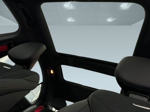 New 2026 Mercedes-Benz C 43 AMG 4MATIC Sedan image 14