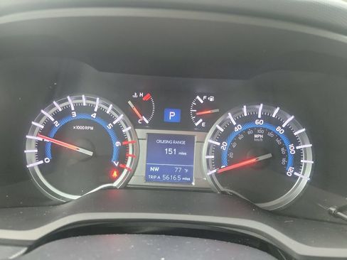 Used 2018 Toyota 4Runner Limited RWD image 33