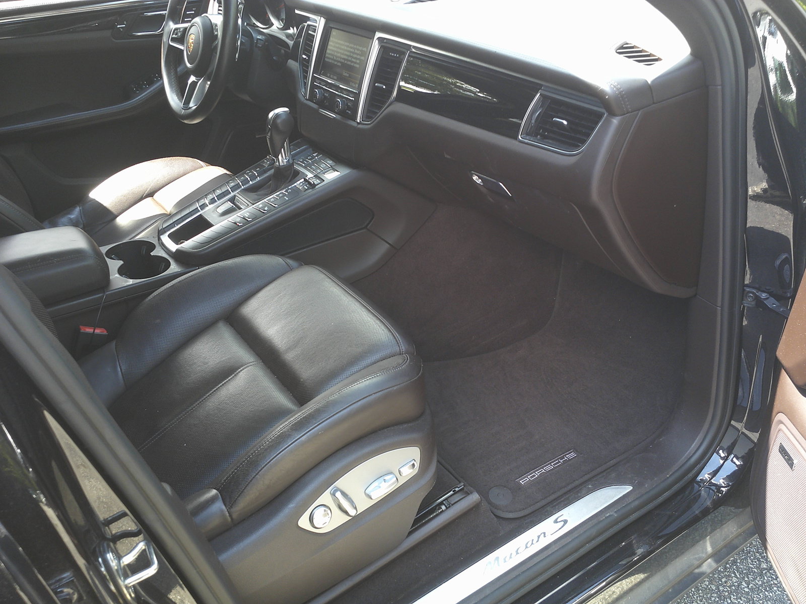 Used 2015 Porsche Macan S AWD/4WD image 13