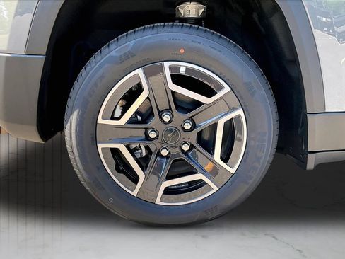 New 2026 Jeep Cherokee Laredo AWD/4WD image 33