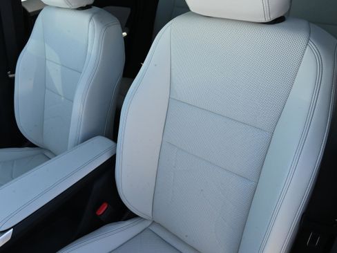 New 2026 BMW X1 xDrive28i w/ Convenience Package image 11