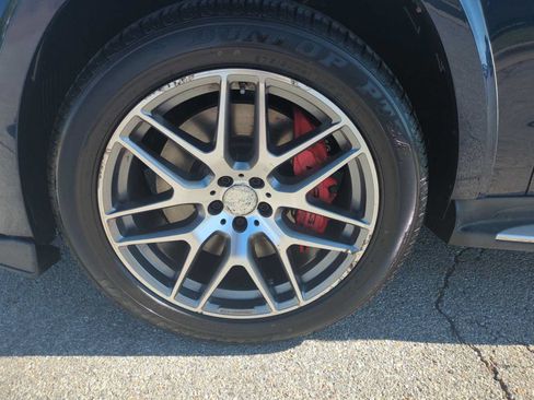Used 2018 Mercedes-Benz GLS 63 AMG 4MATIC image 34
