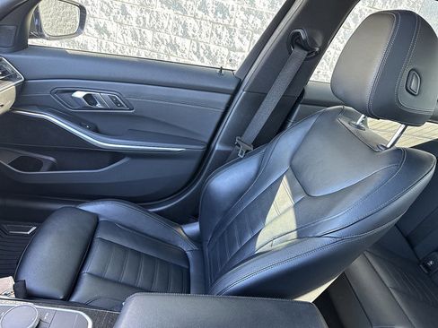 Used 2021 BMW 330i xDrive Sedan w/ Premium Package image 20