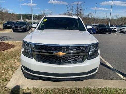 Used 2019 Chevrolet Tahoe LT image 2