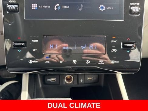 Certified 2024 Hyundai Tucson SEL AWD/4WD image 12