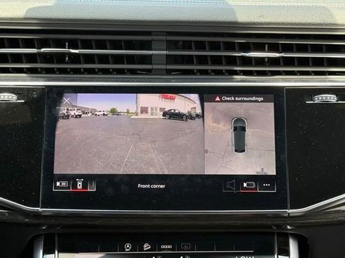 Used 2025 Audi Q8 Premium Plus AWD/4WD image 36