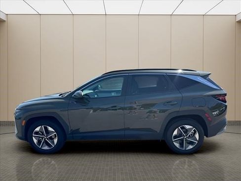 Used 2025 Hyundai Tucson SEL AWD/4WD image 21
