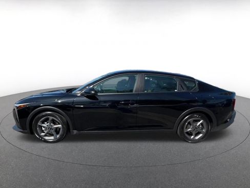 Used 2025 Kia K4 FWD image 10