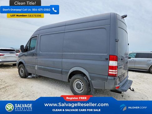 Used 2017 Mercedes-Benz Sprinter 2500 image 3