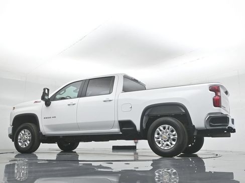 Used 2023 Chevrolet Silverado 2500 LT image 51
