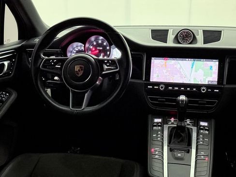 Used 2020 Porsche Macan S AWD/4WD image 29