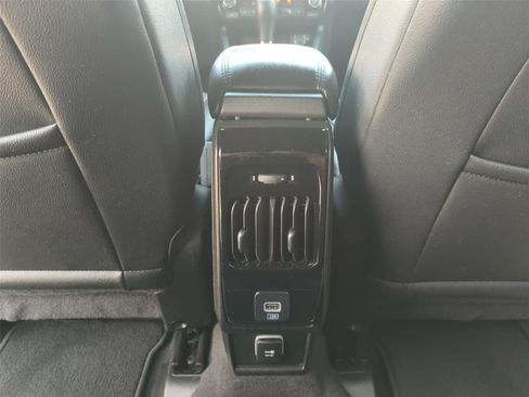 Used 2024 Jeep Compass Limited AWD/4WD image 27