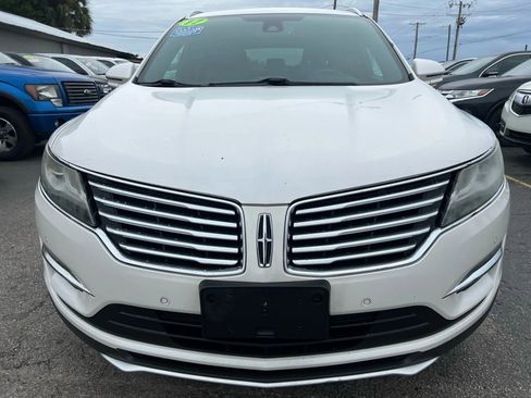 Used 2017 Lincoln MKC Reserve image 3