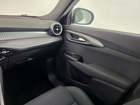 Used 2024 Alfa Romeo Tonale Sprint AWD/4WD image 22