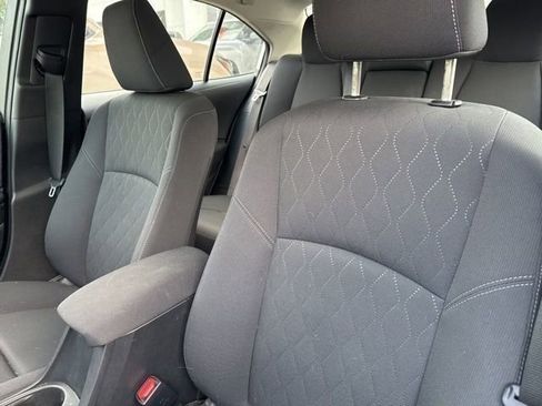 Used 2024 Toyota Corolla LE image 9