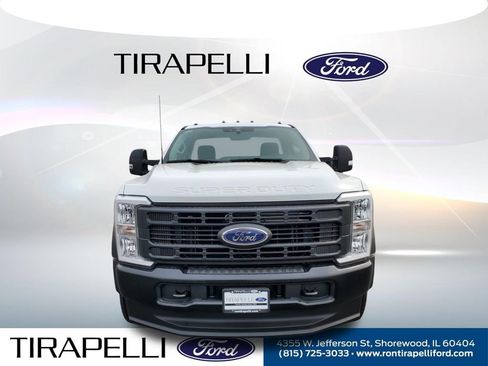 New 2025 Ford F450 XL image 2