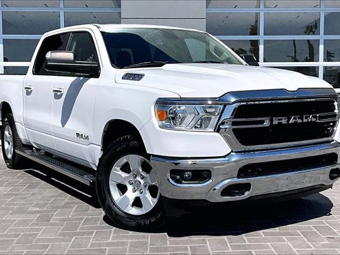 Used 2020 RAM 1500 Big Horn AWD/4WD image 3