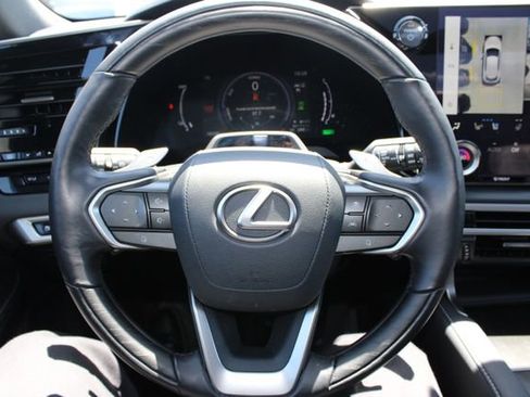 Certified 2024 Lexus RX 450h AWD w/ Convenience Package image 16