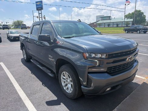 Used 2021 Chevrolet Silverado 1500 RST AWD/4WD image 1