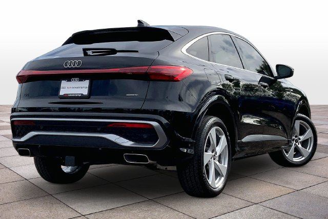 Used 2025 Audi Q5 Premium Plus AWD/4WD image 13