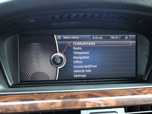 Used 2011 BMW 335i xDrive Sedan AWD/4WD image 24