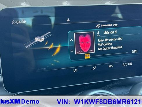 Used 2021 Mercedes-Benz C 300 Sedan image 36