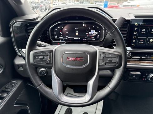 Used 2023 GMC Sierra 1500 Elevation w/ X31 Off-Road Package image 18
