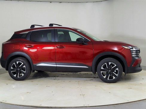 New 2026 Nissan Kicks SV w/ Cold Weather Package image 8