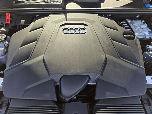 New 2026 Audi Q7 3.0T Premium Plus AWD/4WD image 37