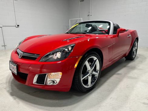Used 2008 Saturn Sky Red Line RWD image 16