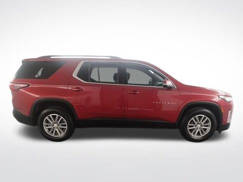 Used 2023 Chevrolet Traverse LT FWD image 9