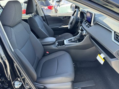 New 2025 Toyota RAV4 LE image 8