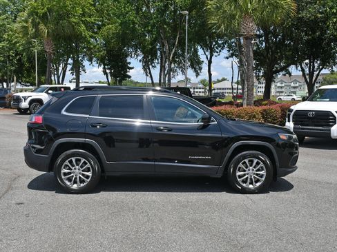 Used 2022 Jeep Cherokee Latitude Lux AWD/4WD image 5