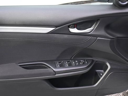 Used 2019 Honda Civic EX image 21