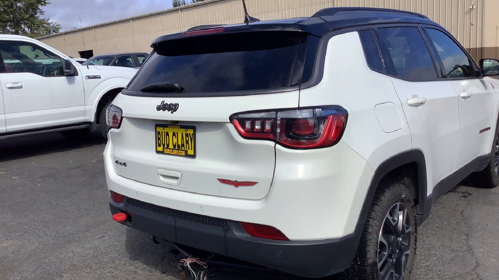 Used 2021 Jeep Compass Trailhawk w/ Sun and Sound Group AWD/4WD image 6