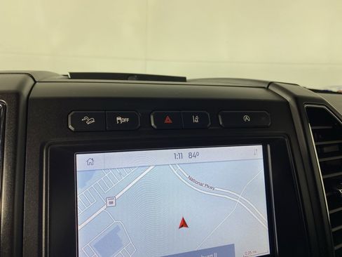 Used 2021 Ford Expedition Limited image 21