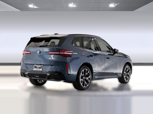 New 2026 BMW X3 xDrive30 w/ M Sport Package AWD/4WD image 9