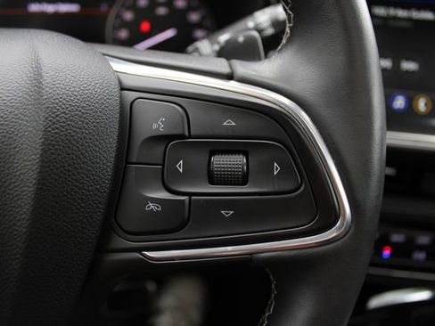 Used 2023 Buick Envision Essence w/ Sport Touring Package AWD/4WD image 11