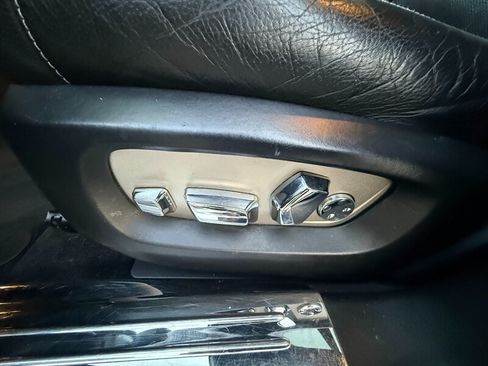 Used 2015 Rolls-Royce Ghost RWD image 18