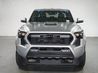 Used 2024 Toyota Tacoma TRD Sport video 2