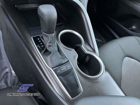 Used 2023 Toyota Camry LE image 35