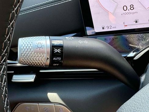 New 2025 Genesis GV80 2.5T Standard image 22