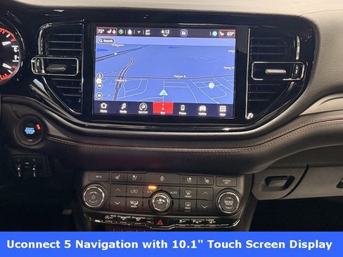 Used 2025 Dodge Durango GT image 32